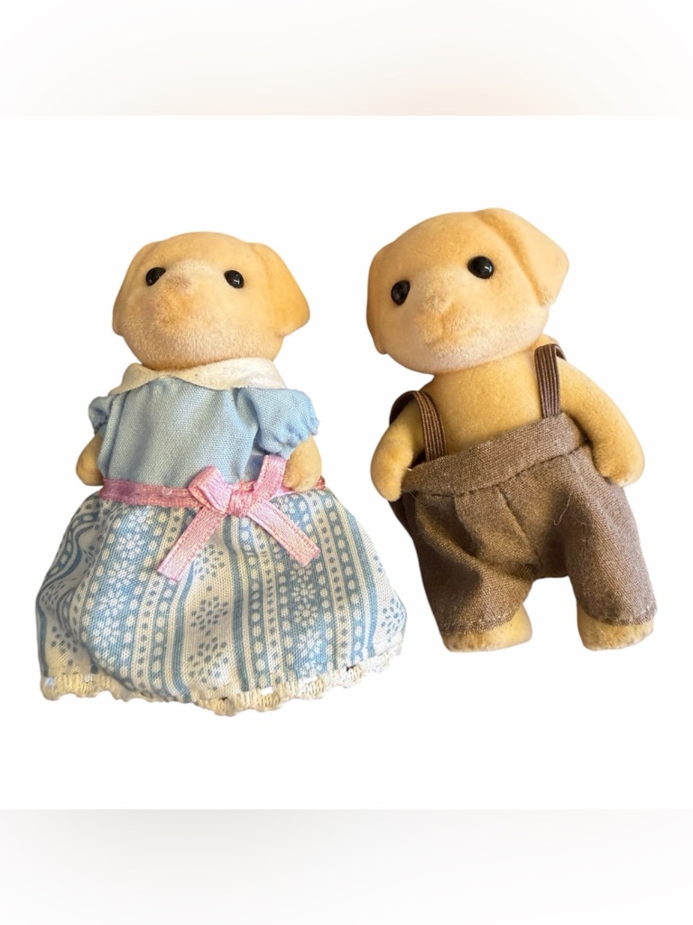 Sylvanian Calico Critters Yellow Labrador Family of 2 Playset